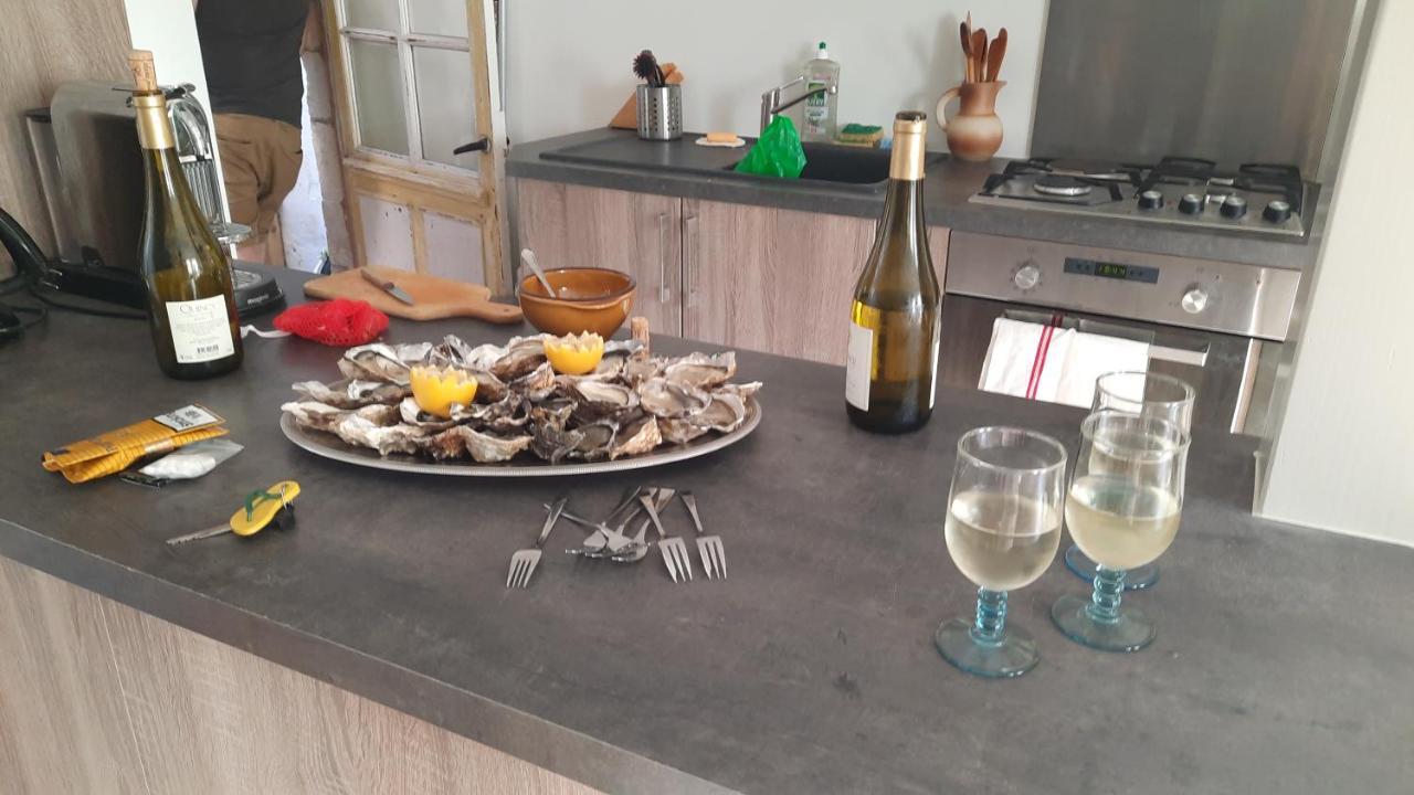 Maison de pêcheur rénovée avec cour proche du port Les Sables-dʼOlonne Esterno foto